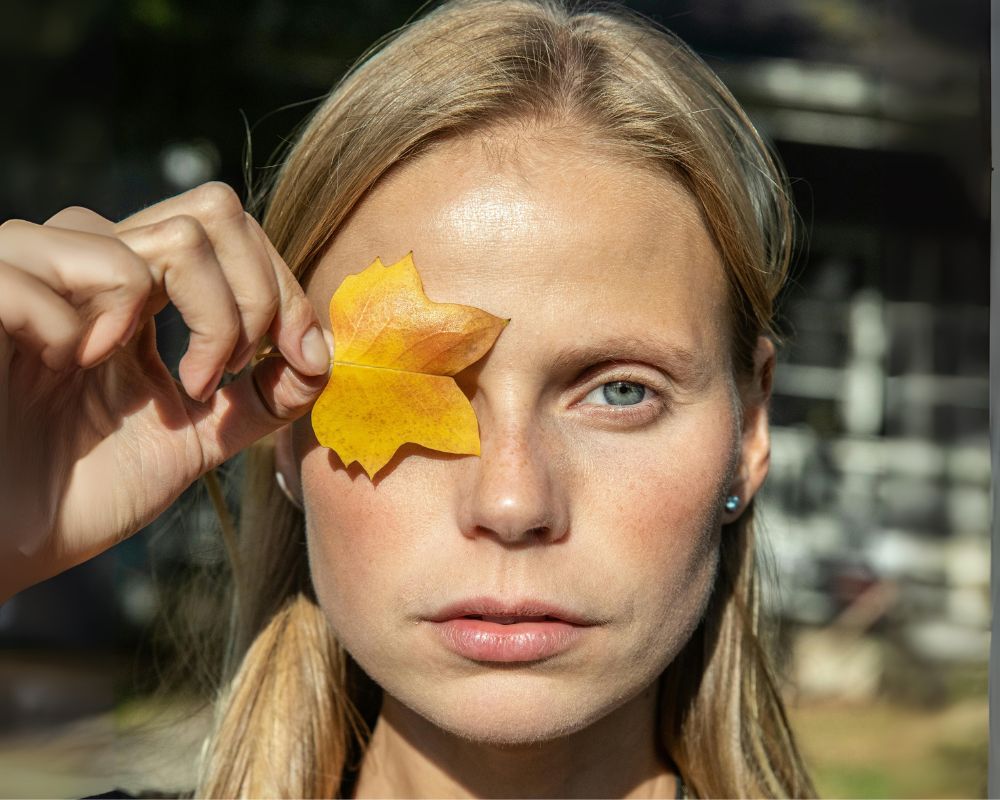 From Summer Skin to Autumn Ritual: Your Seasonal Clean Beauty Guide