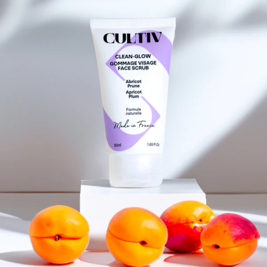 CLEAN-GLOW Gentle Face Scrub